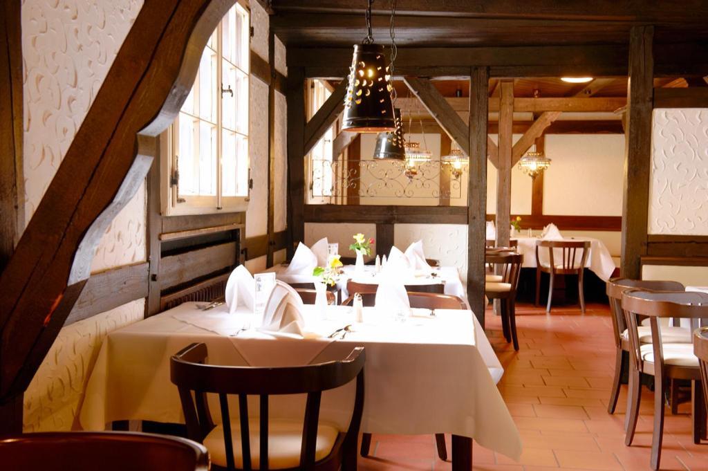 Hotel Restaurant Zur Linde 패튼센 외부 사진